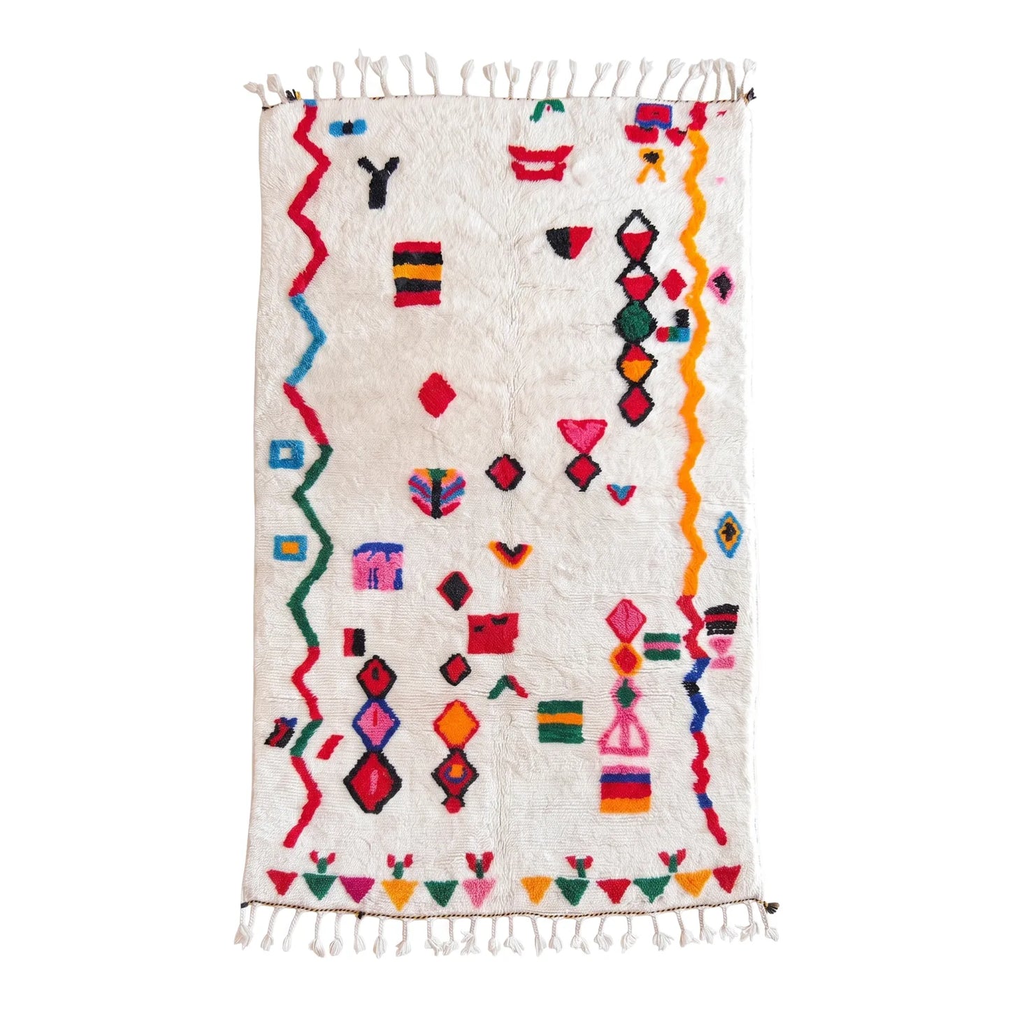 Tapis Azilal Ilel sur fond blanc