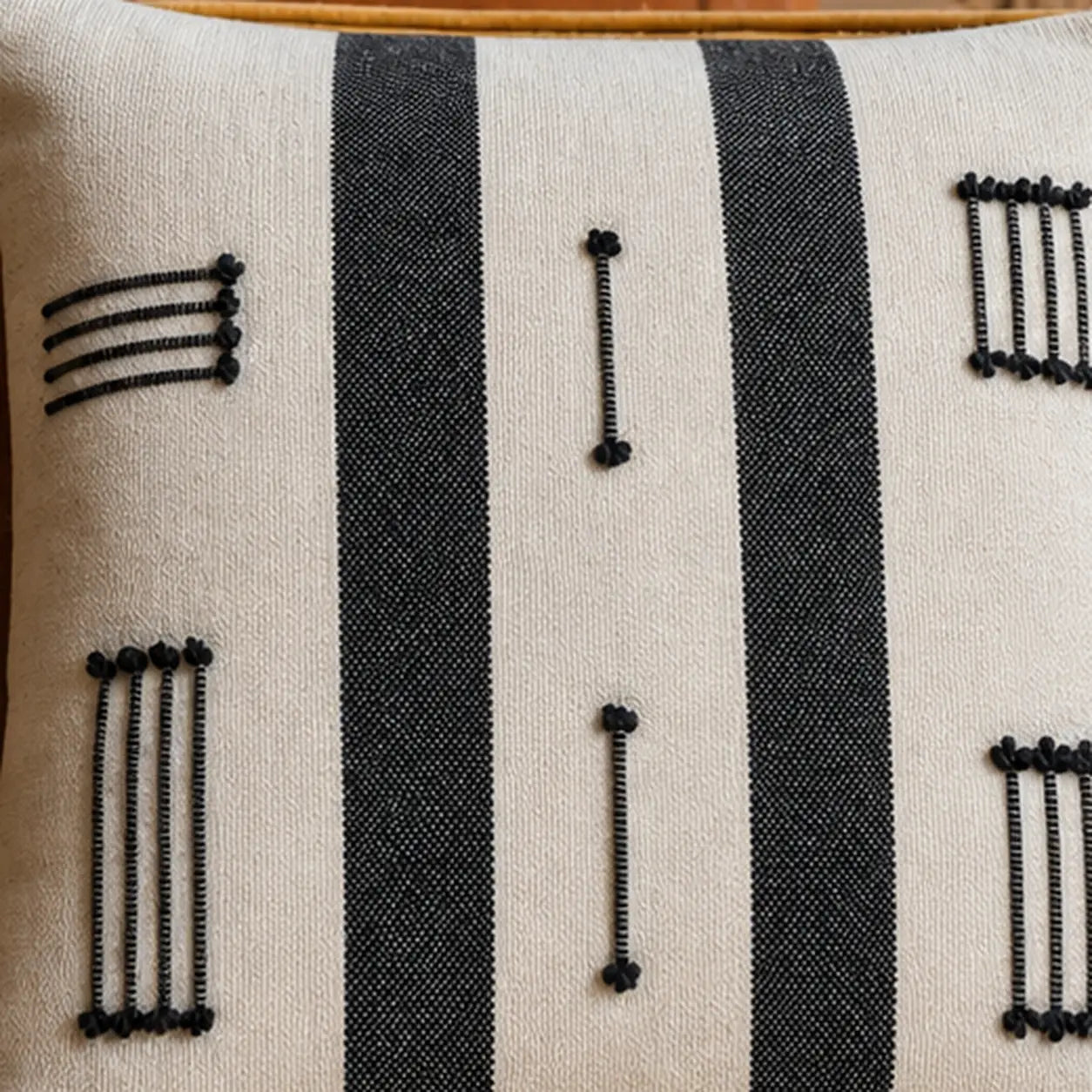 Coussin berbère ASKKIL, détail du tissage