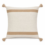 Coussin berbère AZAGHAR en laine beige, camel, sur fond blanc