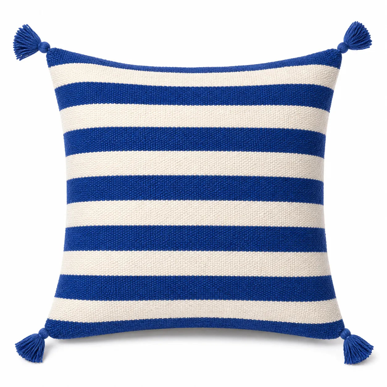 Coussin berbère IGENNA en laine bleu, écru, sur fond blanc