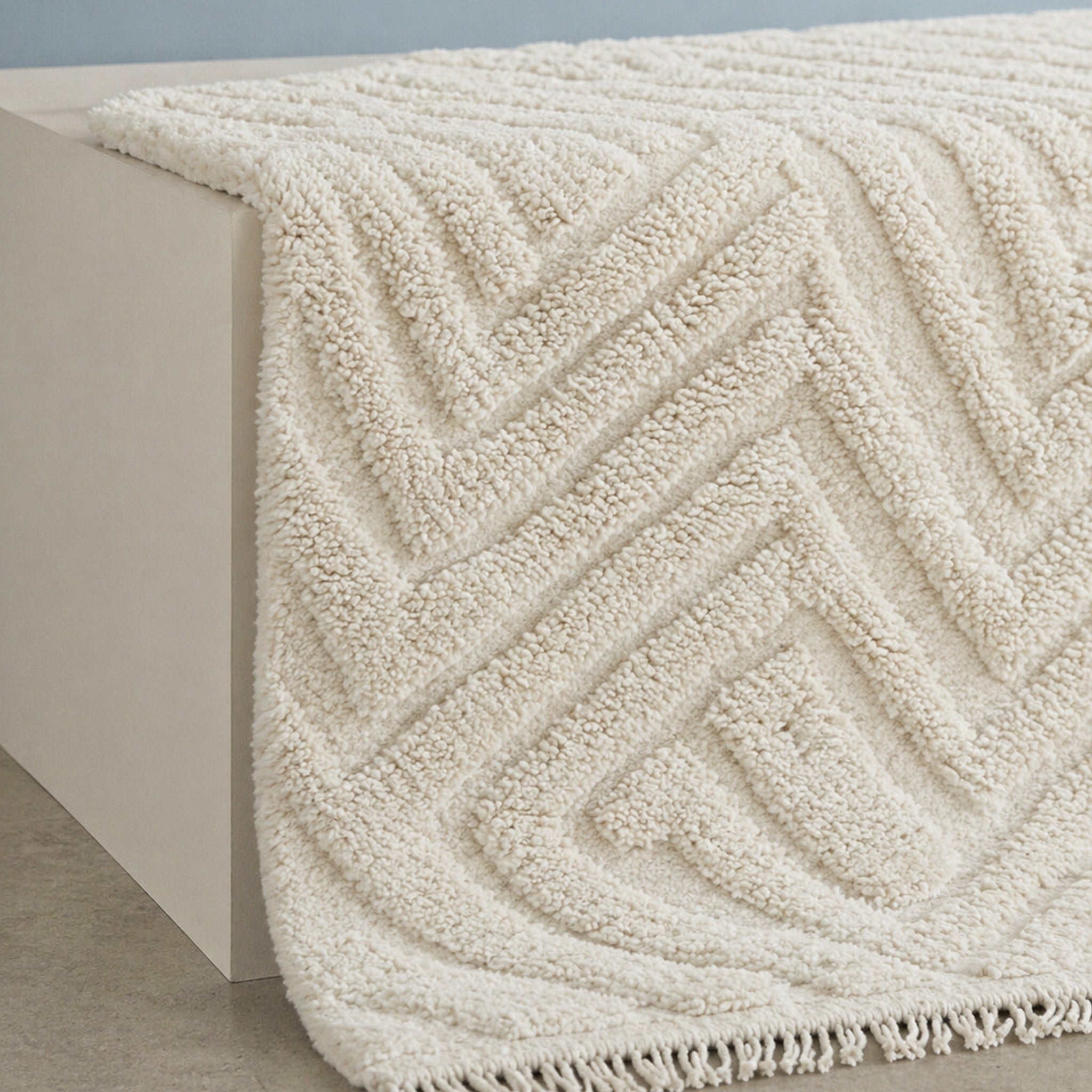 Tapis Beni Ouarain Azir en situation salon scandinave