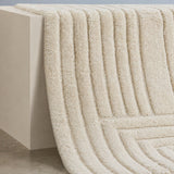 Tapis Beni Ouarain Igran en situation salon scandinave