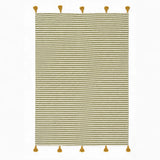 AZEMMUR, plaid berbère en laine vert olive & écru, sur fond blanc