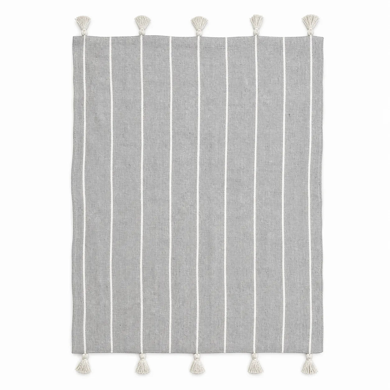 TAGUT, plaid berbère en laine gris perle & écru, sur fond blanc