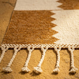 Tapis Zanafi Tapis Zanafi TAMDALT — Ambre Caramel & Ivoire | Kilim Berbère Héritage détail tissage à la main, fibres de laine