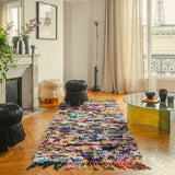 Tapis boucherouite Tawsa en situation dans un salon