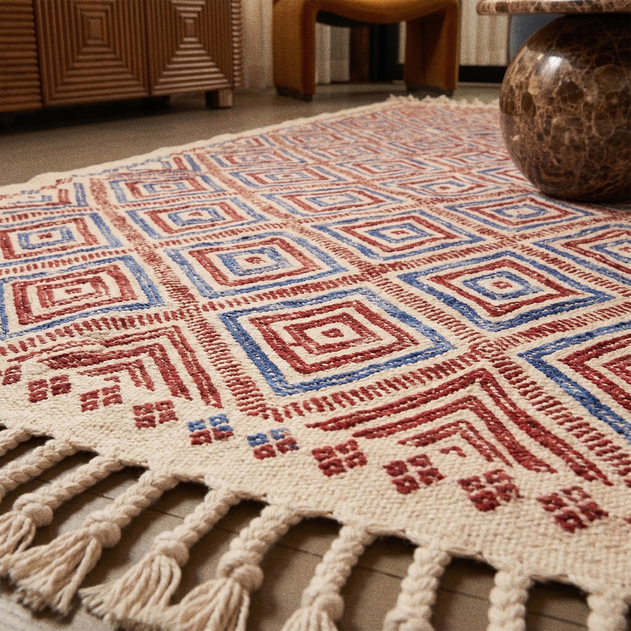 Détail du tissage plat du tapis de couloir Abrid