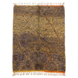 Tapis M'rirt Ighil 190 × 120 cm, chiné safran et aubergine, lisières orange, fond blanc